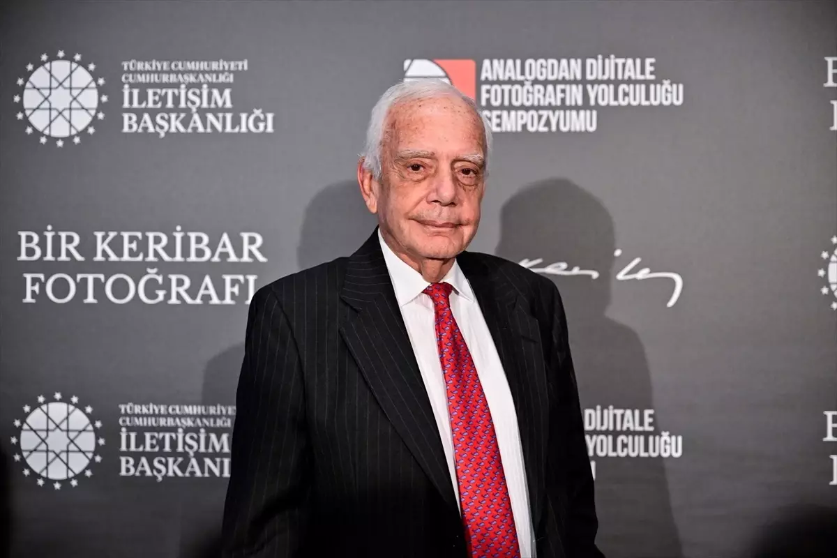 İzzet Keribar’ın Belgeseli Gösterimde