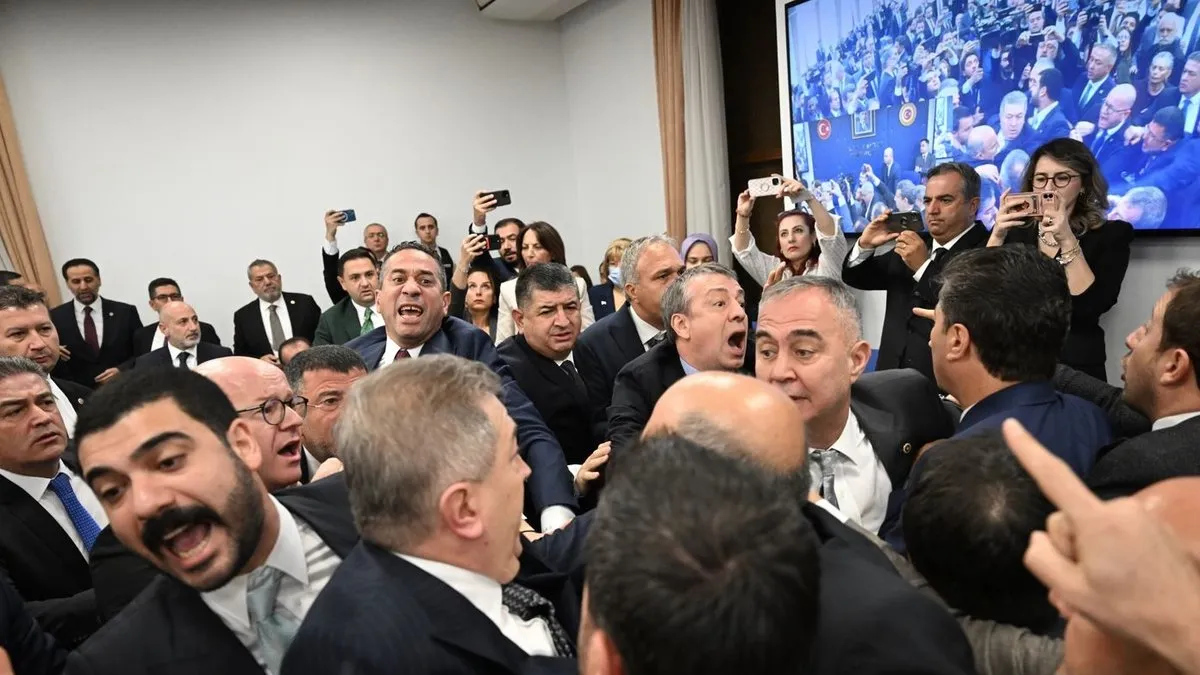 SON DAKİKA | Rezilliğin başrolü Ali Mahir Başarır! Her provokasyonda imzası var: Saldırı, hakaret, mahkeme basma ve…