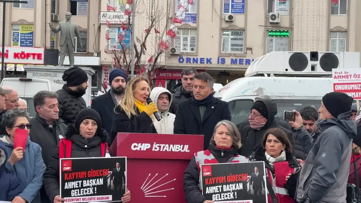 CHP Genel Başkan Yardımcısı Nazlıaka, Demokrasi Nöbeti’nde konuştu