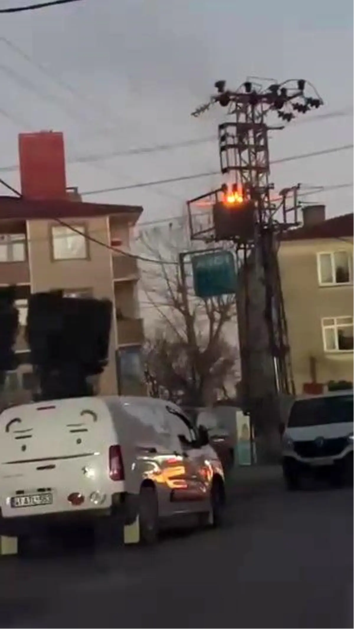 Darıca’da Elektrik Patlaması ve Yangın