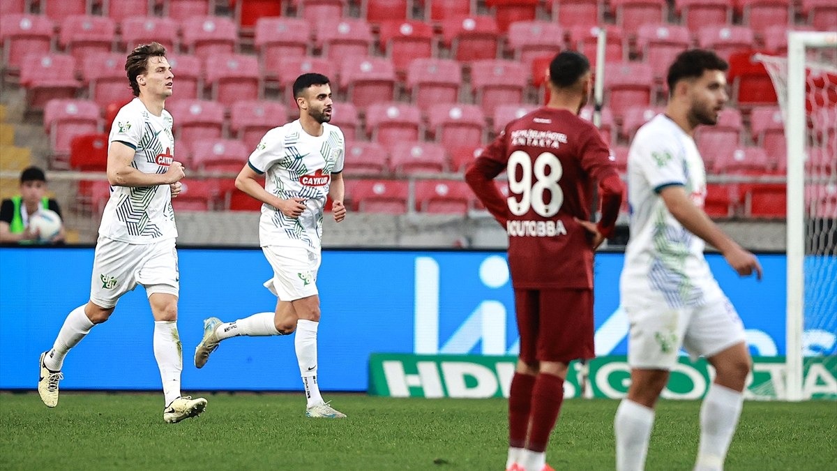 Rizespor’a yenilen Hatayspor’a kötü haber! İki futbolcu Galatasaray maçında cezalı