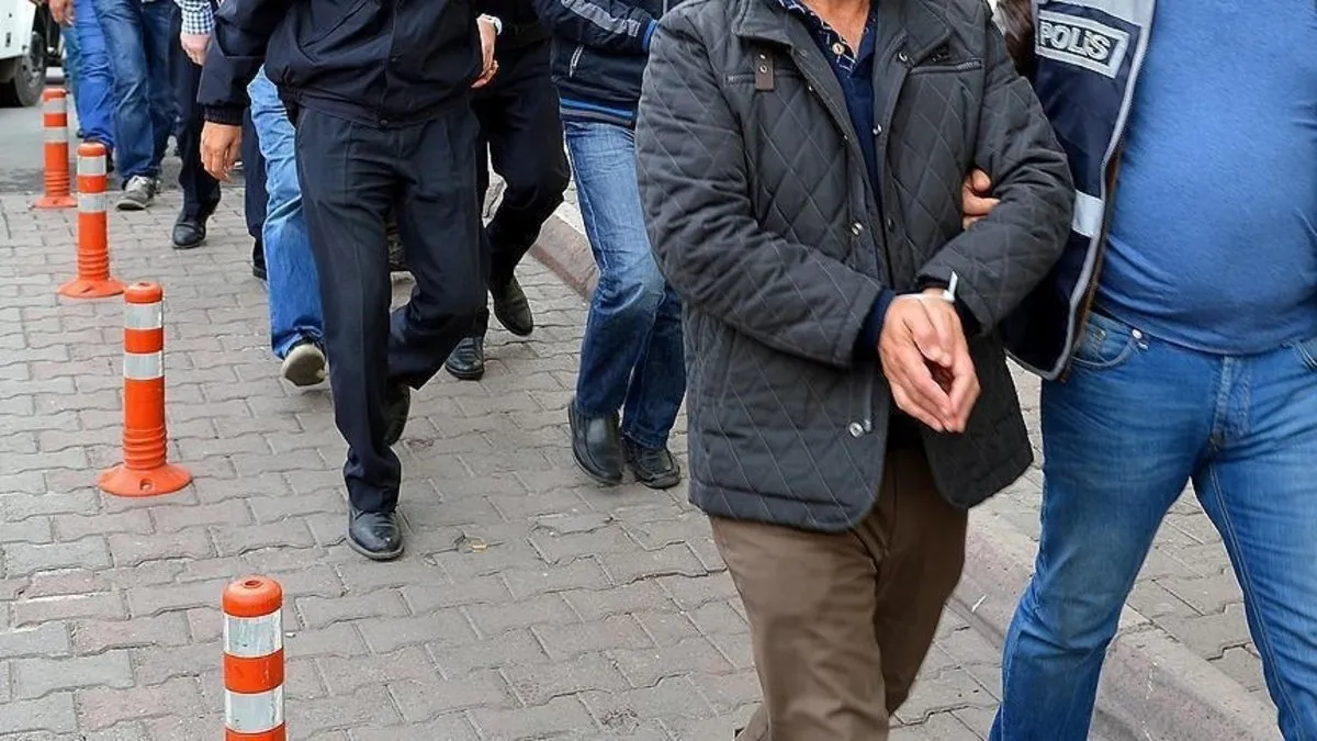 Ankara ve İstanbul’da sahte içki operasyonuna 34 tutuklama!