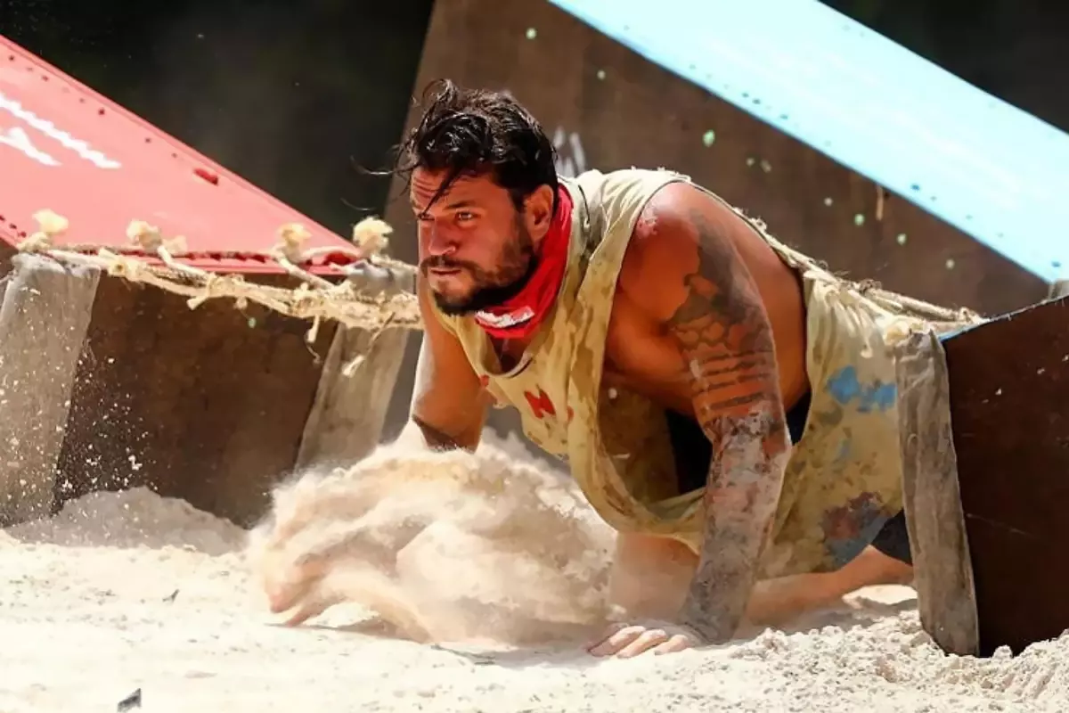 Survivor Osman Can Ural’dan acı haber! Babasını kaybettiğini duyurdu