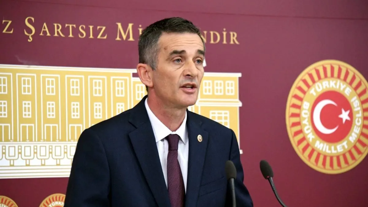 Ümit Dikbayır müfettişlerin fotoğraflarını izinsiz çektirmişti: Diyanet İşleri Başkanlığı harekete geçti!