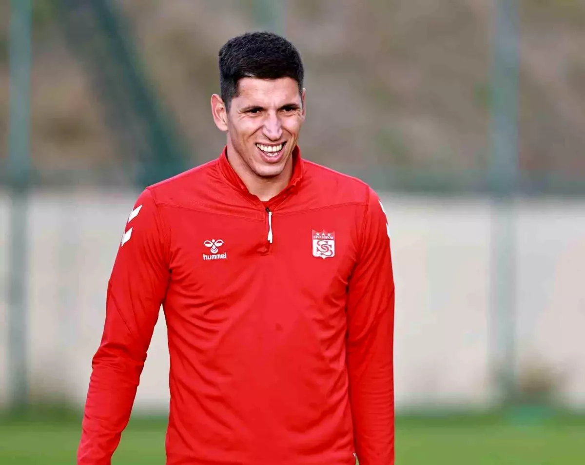 Sivasspor’da Nikolic Ameliyat Olacak